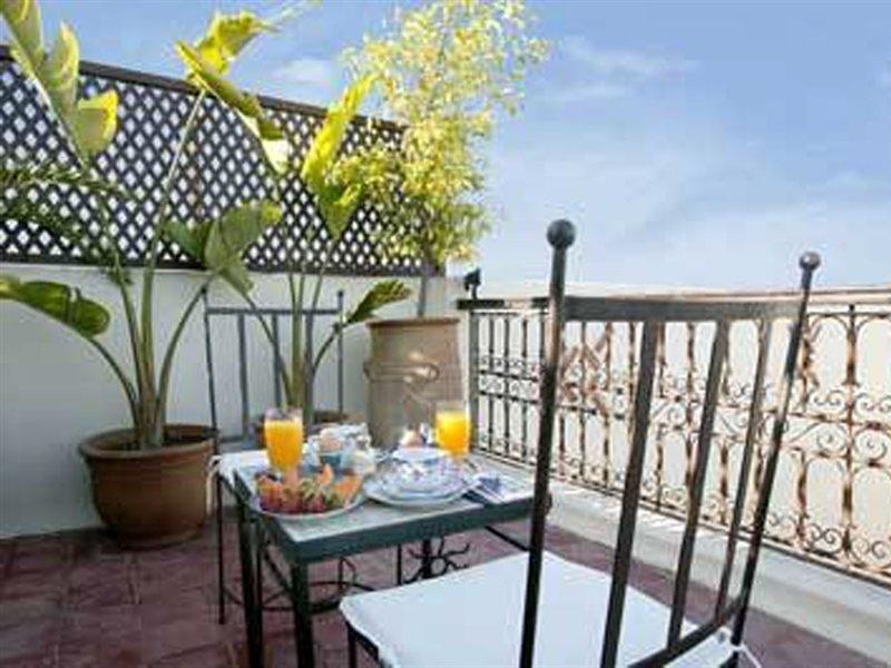 Riad Amira Hotel Marrakesh Bagian luar foto